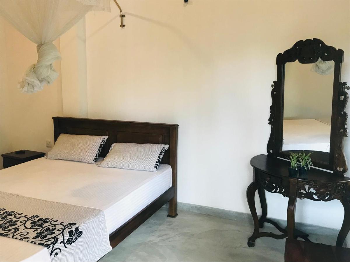 Royal Resort Weligama Extérieur photo