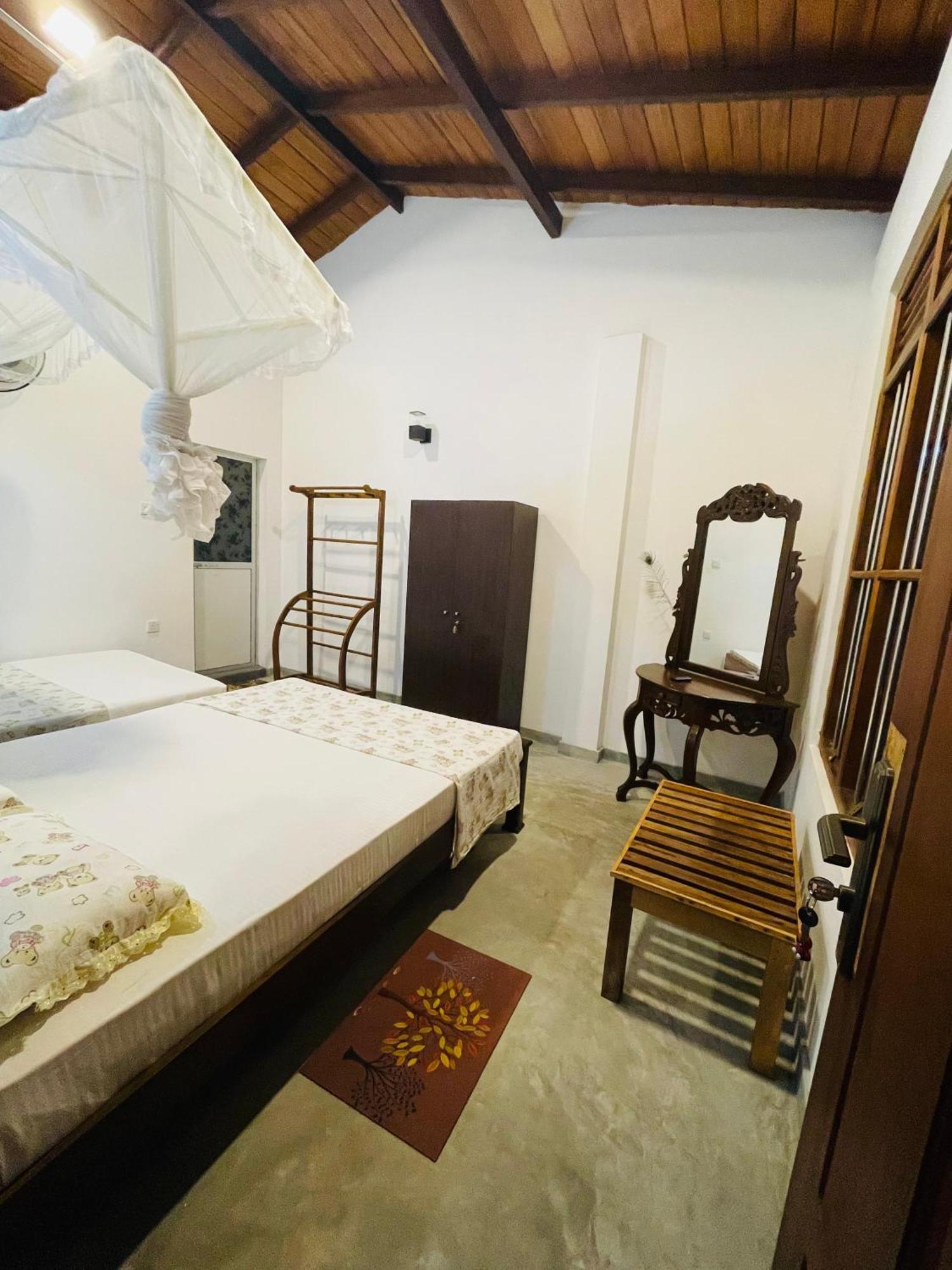 Royal Resort Weligama Extérieur photo